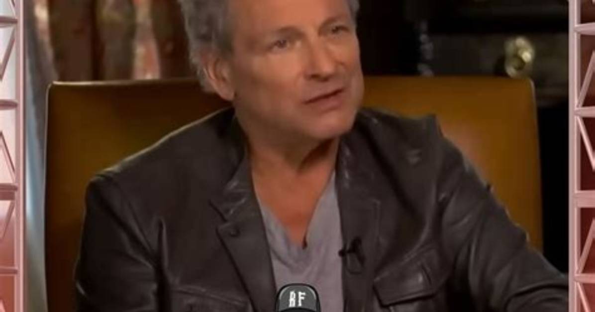 Fact-Checking the Lindsey Buckingham Stalking Incident: Separating Truth from Rumors