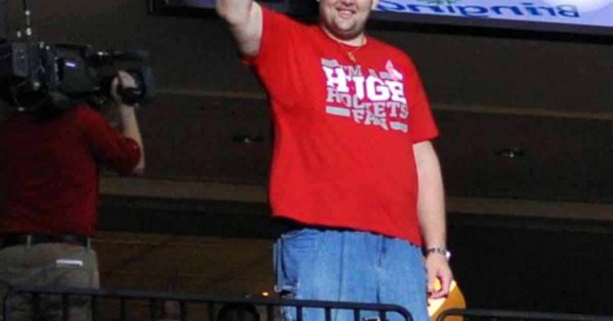 Igor Vovkovinskiy Timeline: from Childhood in Kyiv to America's Tallest Resident