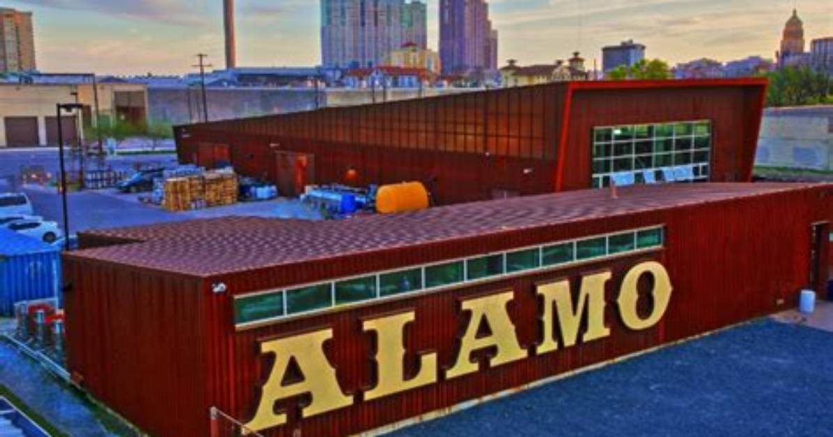 Inside San Antonio's Best Alamo Social Pubs: Dive Bars and Classic Taps
