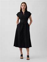 Is Gap's Viral Cinched Midi Shirtdress Worth the Hype? Stylists Put the Quality to the Test