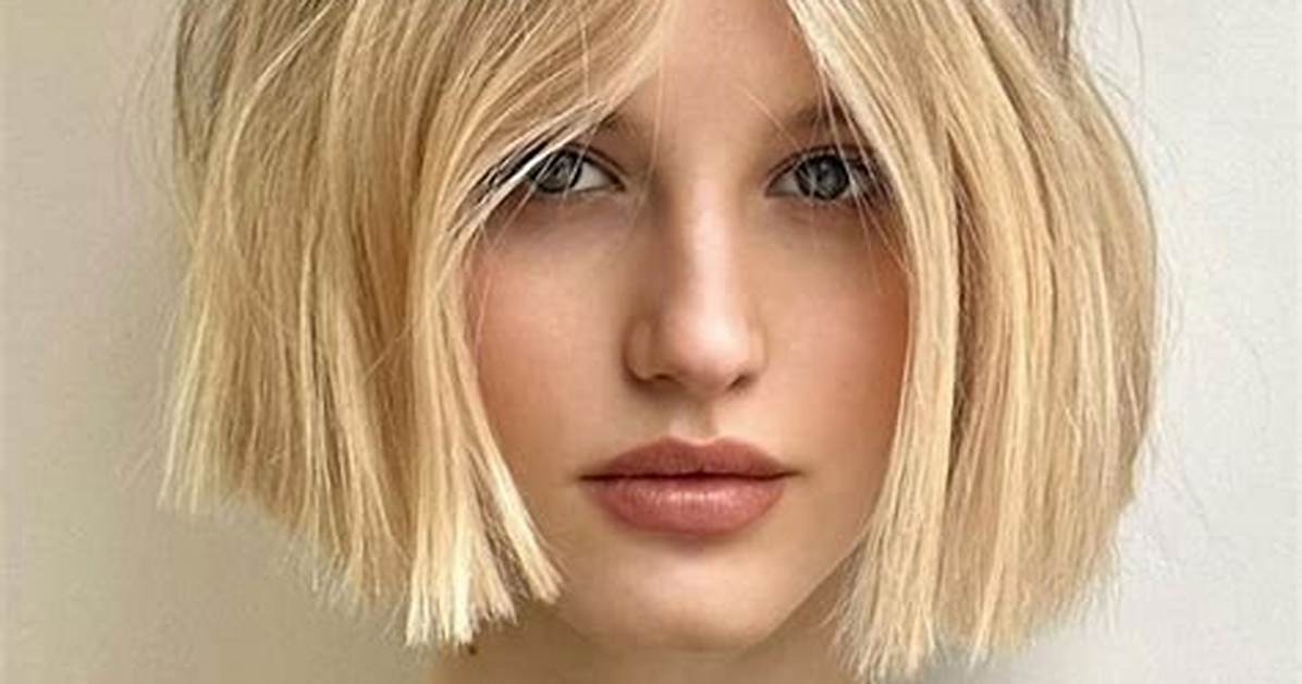 Is the Blunt Cut Bob Right for Mature Hair? Stylists Debunk the Aging Myth