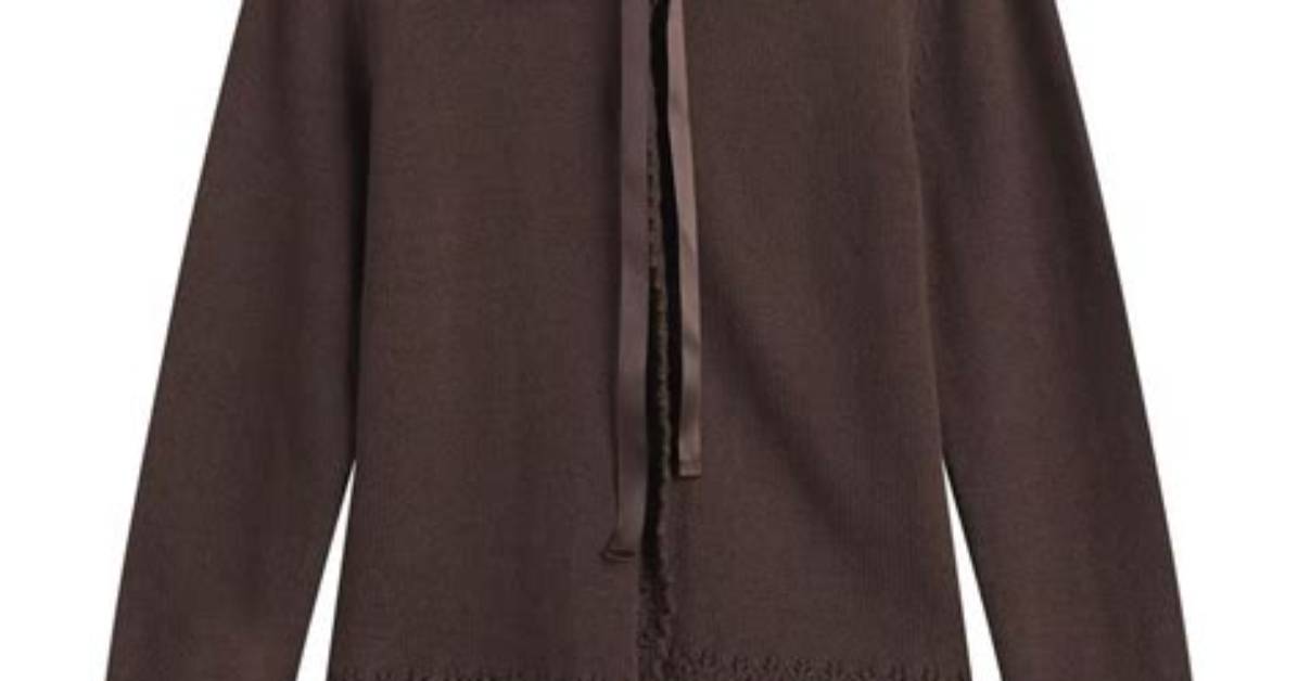My Mum Made It Lace Knit Cardigan Review: Fit, Fabric, and Real-Life Photos
