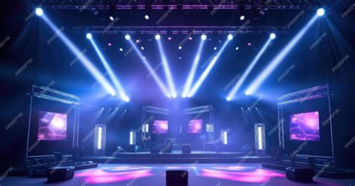 On Stage and Online: Inside the Production Choices That Make Romance Drama So Captivating