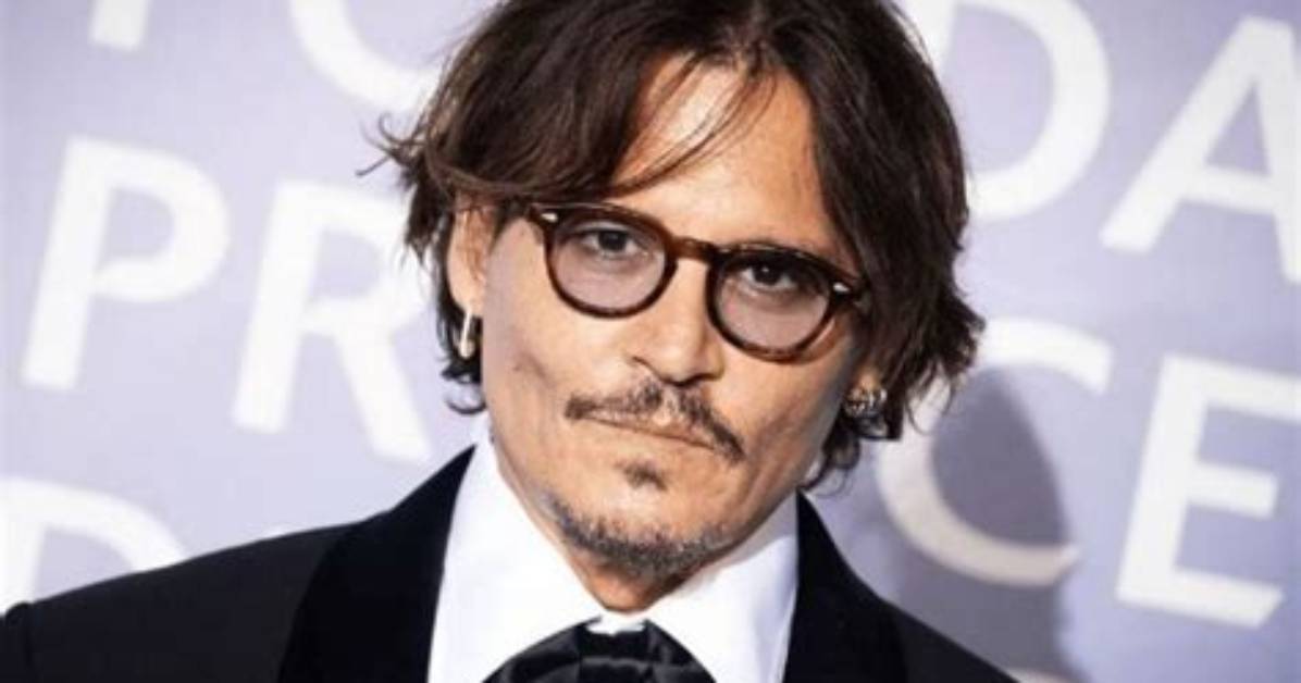 The Million-Dollar Blades: Why Johnny Depp’s Original Edward Scissorhands Gloves Skyrocketed at Auction