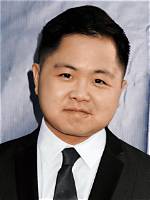 The Reality of Matthew Moy's Stature: Stereotypes, Sitcom Fame, and Han Lee