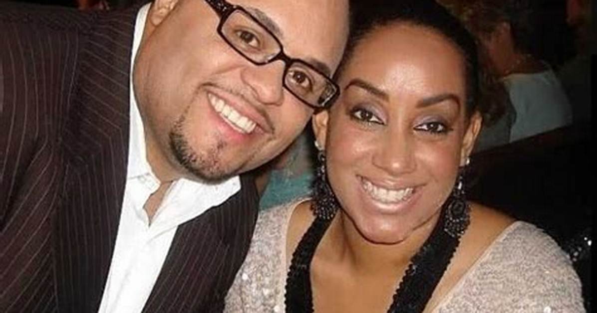 Who Is Meleasa Houghton's New Husband? All Your Questions Answered