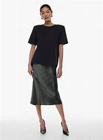 Why the Aritzia Babaton Advent Skirt Is Taking over Office Dress Codes Everywhere