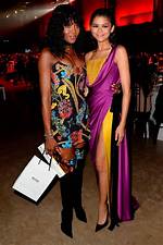 Zendaya Height Faq: Exact Centimeters, Shoe Size, and Hollywood Comparisons